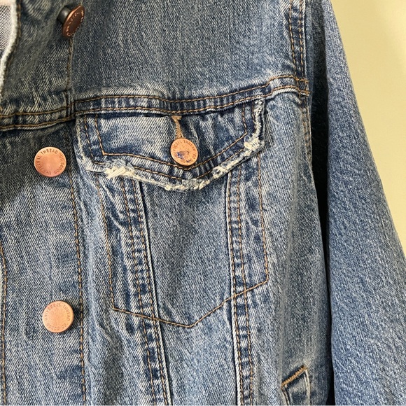 Universal Thread Denim Jacket - Picture 3 of 6